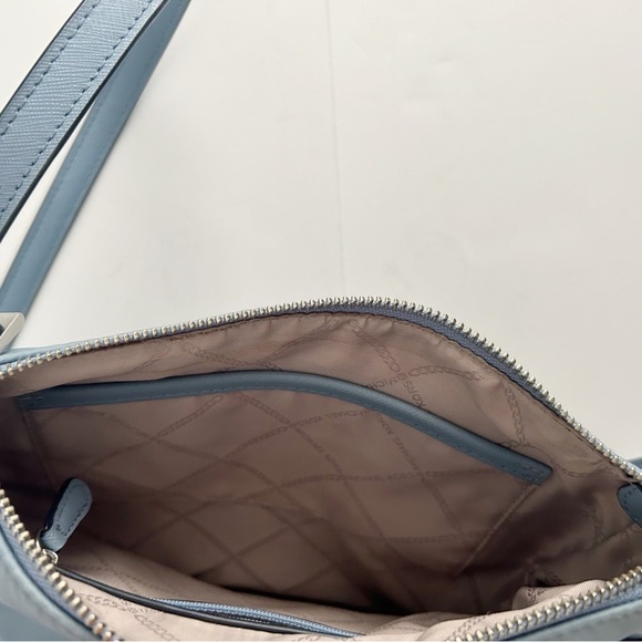 Michael Kors Jet Set Charm North South Light Blue Crossbody Bag - Picture 9 of 10